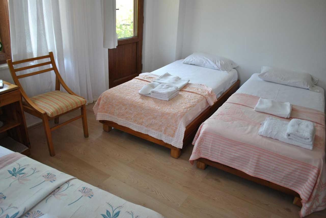Gunebakan Taliani Hotel Айвалык Экстерьер фото